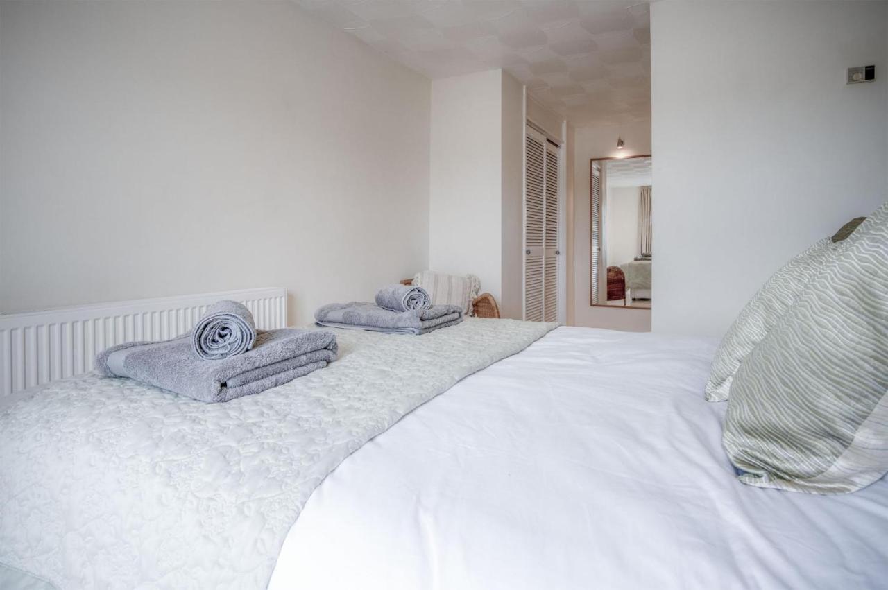 Captains Walk - 4 Bedroom Apartment - Сондърсфут Екстериор снимка