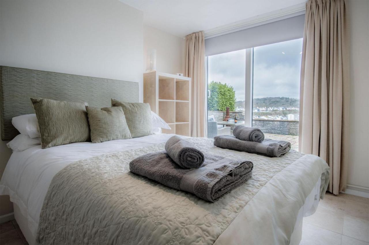 Captains Walk - 4 Bedroom Apartment - Сондърсфут Екстериор снимка