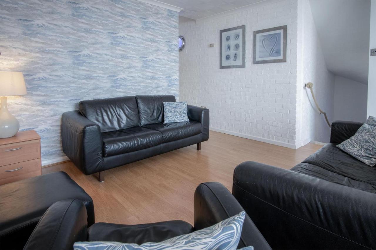 Captains Walk - 4 Bedroom Apartment - Сондърсфут Екстериор снимка